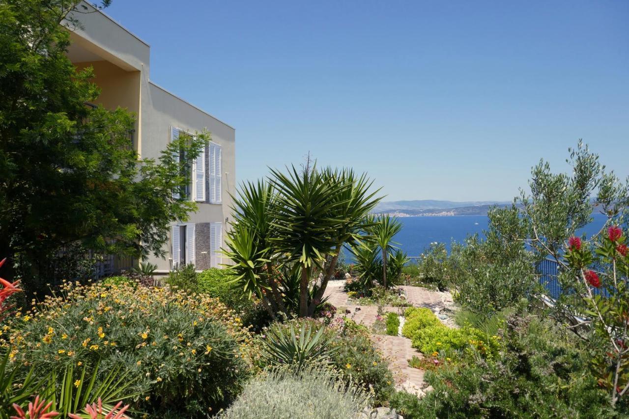Vila Vita Donje Selo na Šolti Exteriör bild