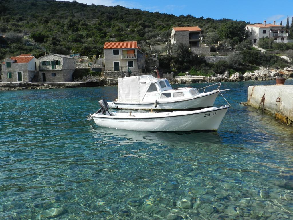 Vila Vita Donje Selo na Šolti Exteriör bild
