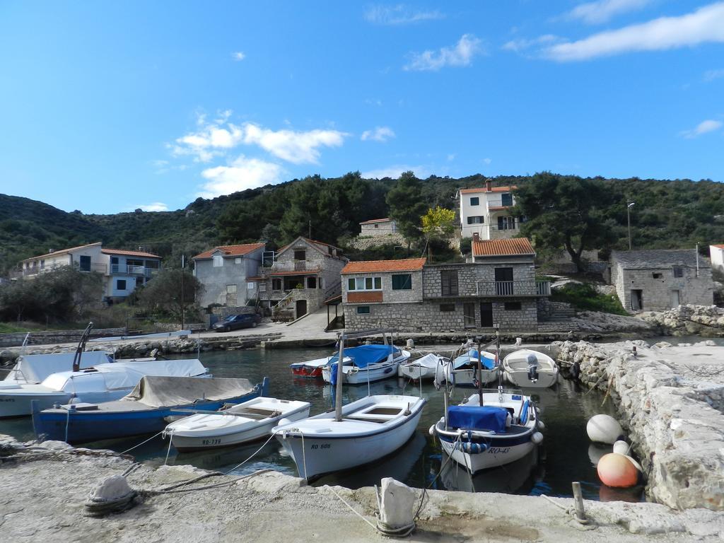 Vila Vita Donje Selo na Šolti Exteriör bild