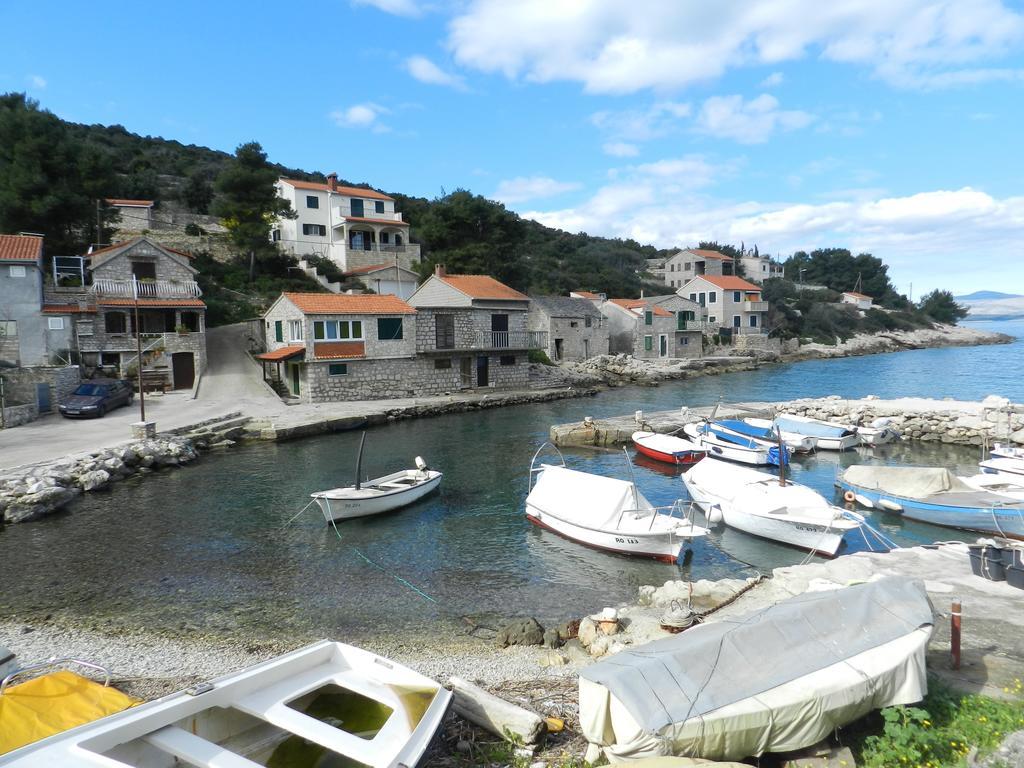 Vila Vita Donje Selo na Šolti Exteriör bild