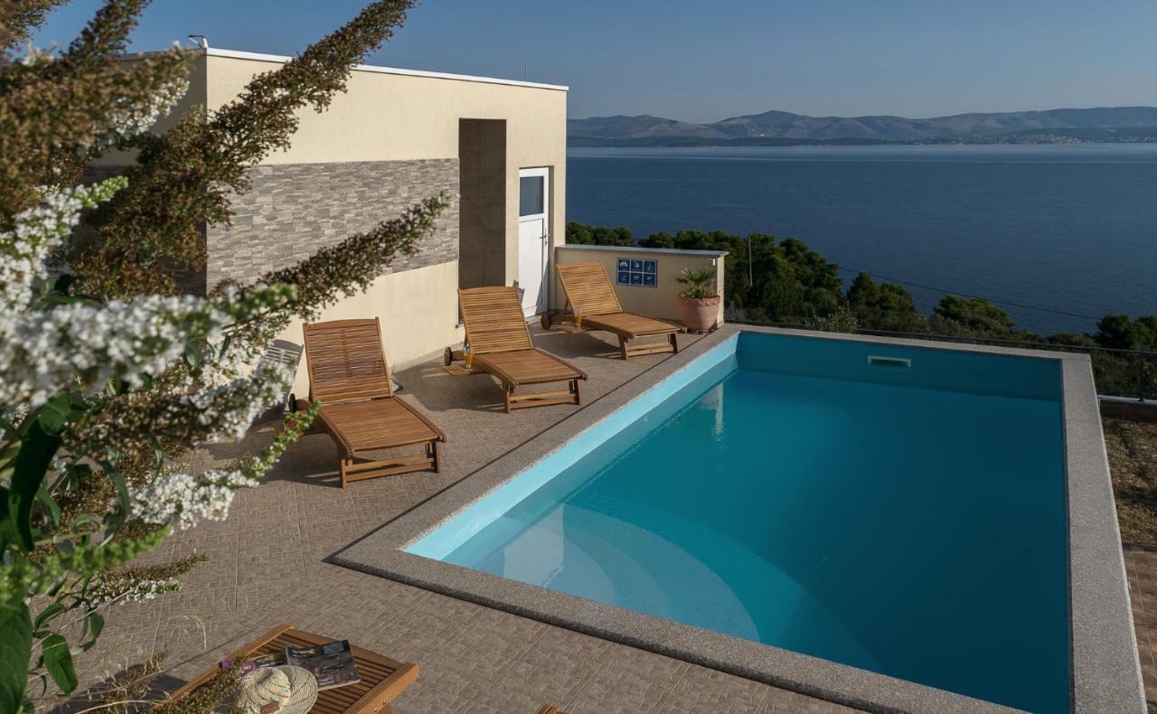 Vila Vita Donje Selo na Šolti Exteriör bild