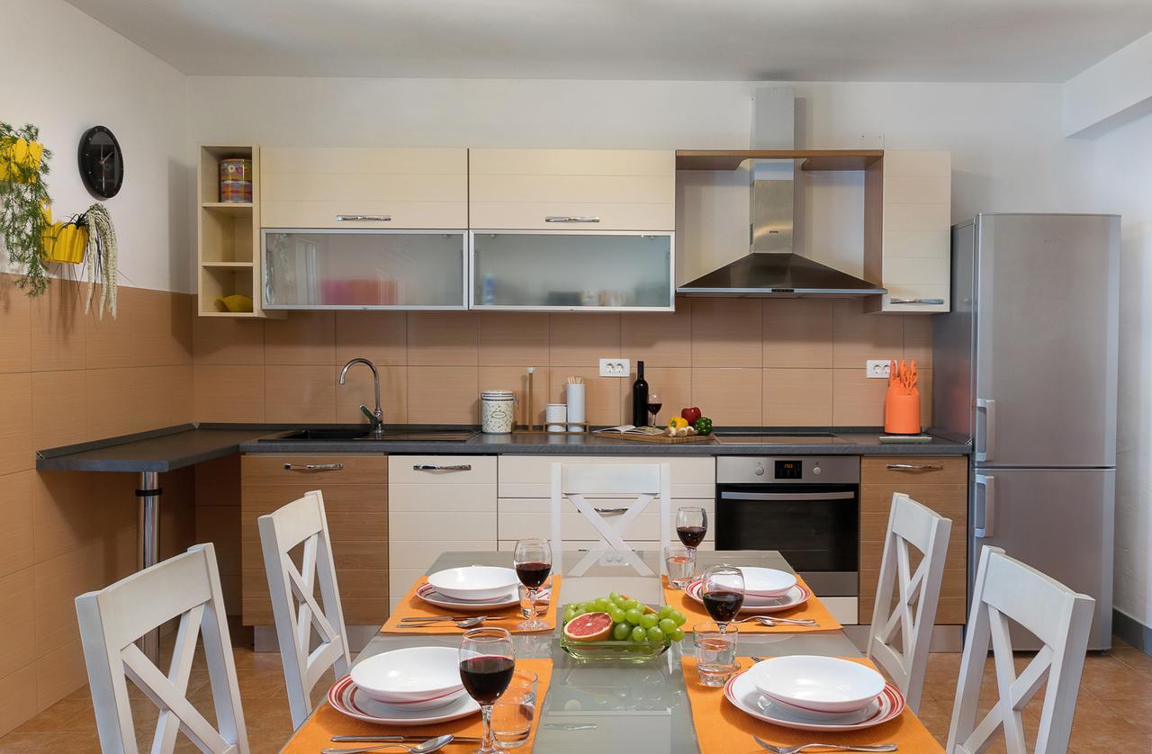 Vila Vita Donje Selo na Šolti Exteriör bild