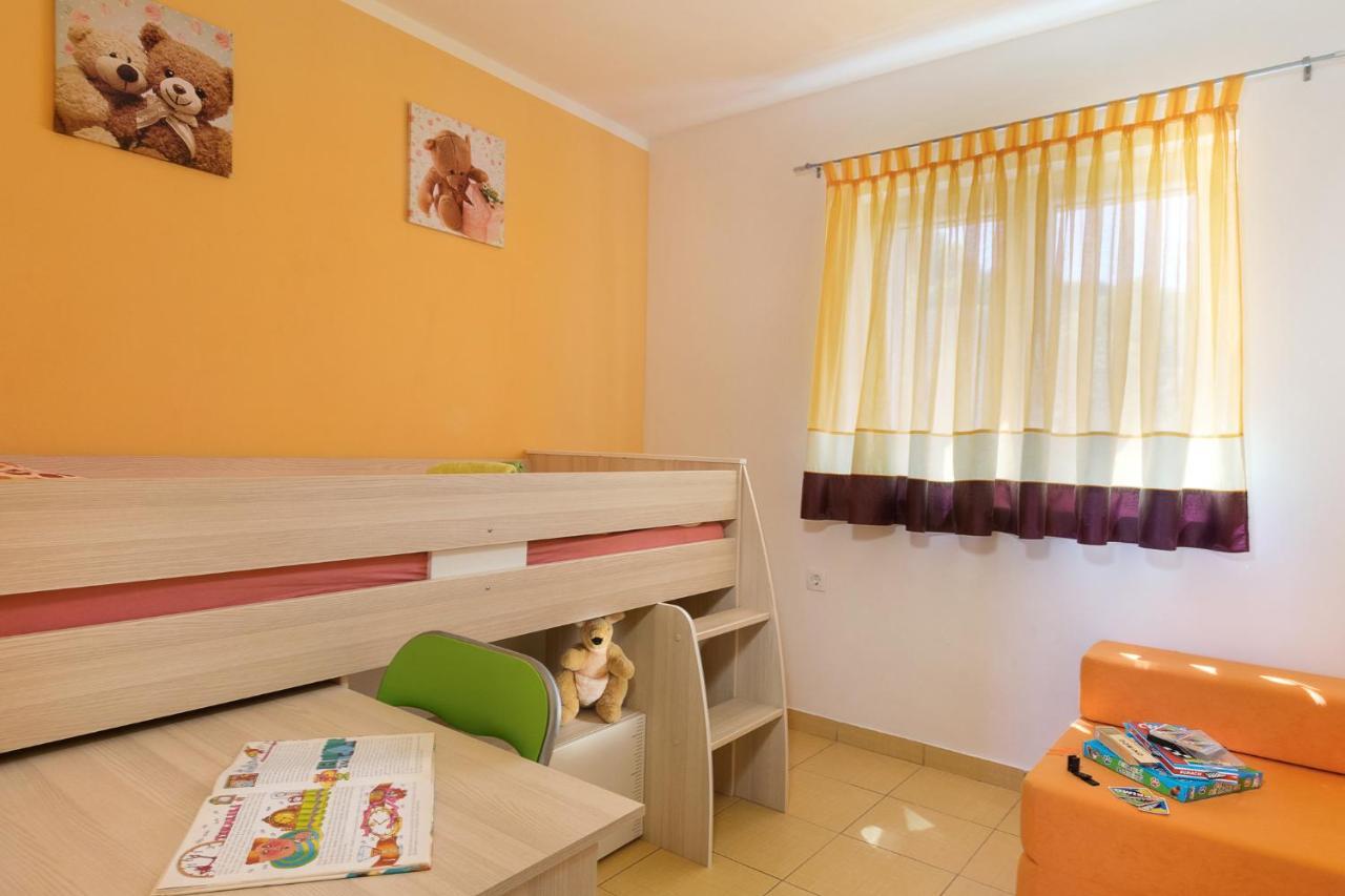 Vila Vita Donje Selo na Šolti Exteriör bild