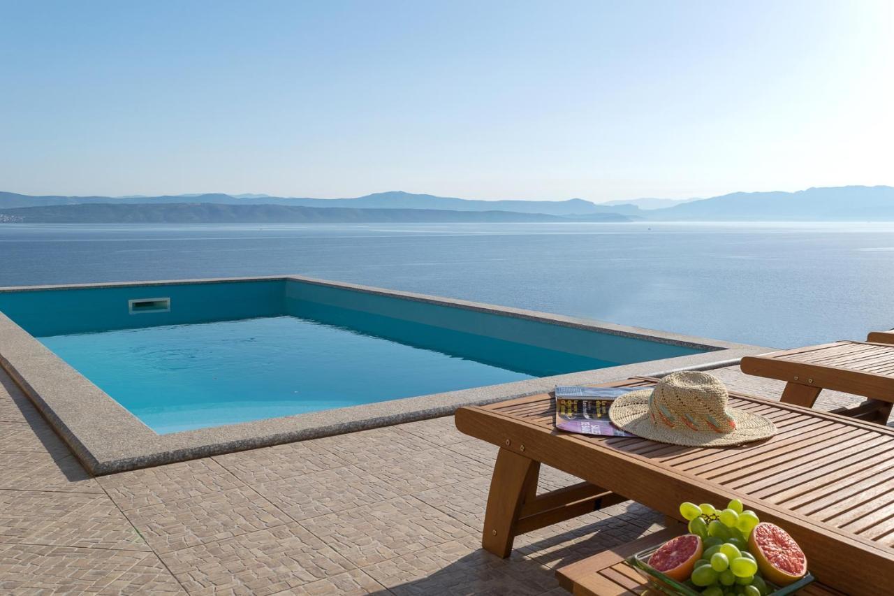Vila Vita Donje Selo na Šolti Exteriör bild